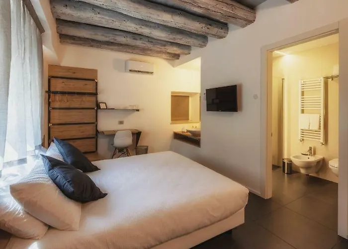 Le Palme Rooms&Breakfast