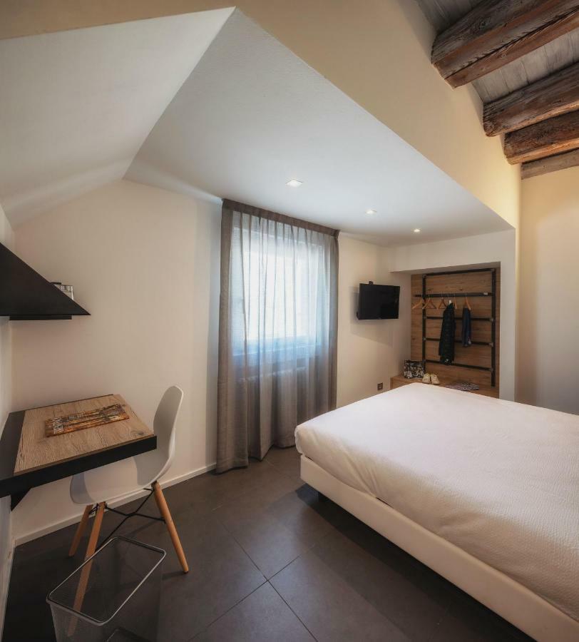 Le Palme Rooms&breakfast Couette-café